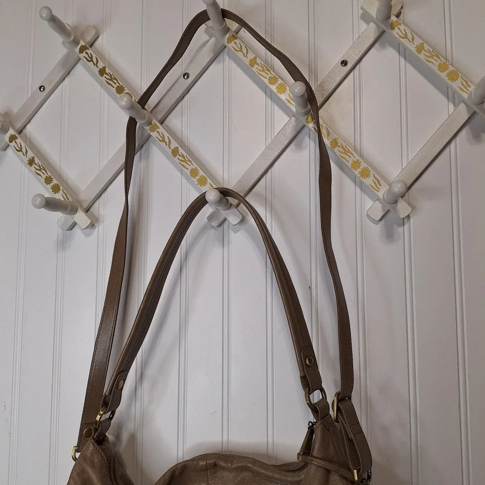 HOBO Liberty Leather Convertible Crossbody Shoulder‎ Bag Tan Large Pockets Zip